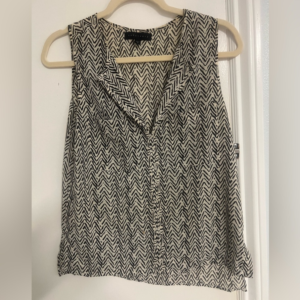 Sanctuary Black and White Chevron Button Down Shirt